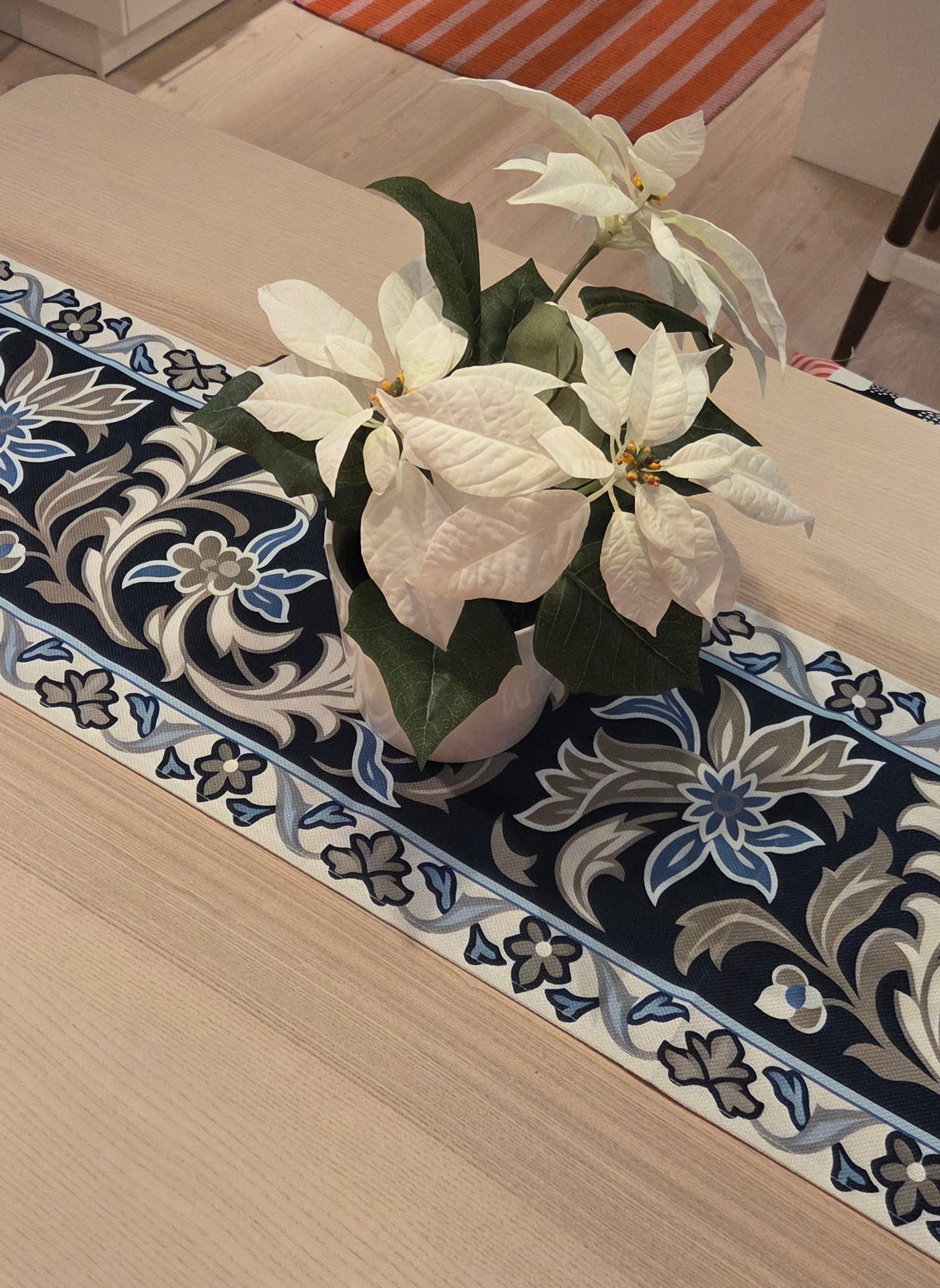Taybah Table Runner