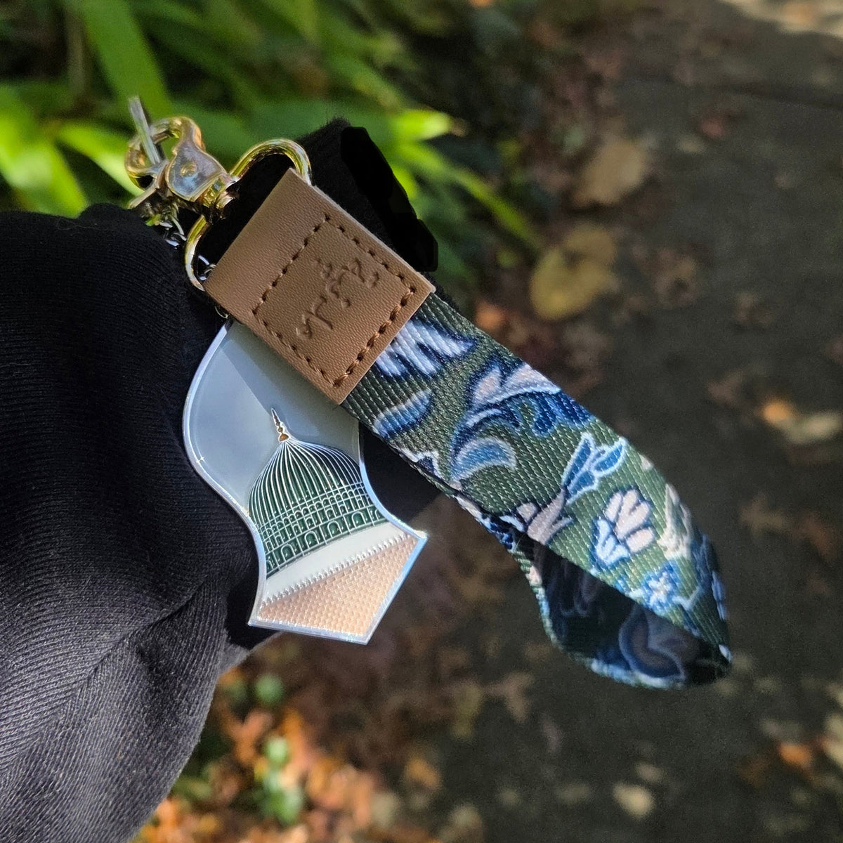Traces of Madinah | lanyard + keyring